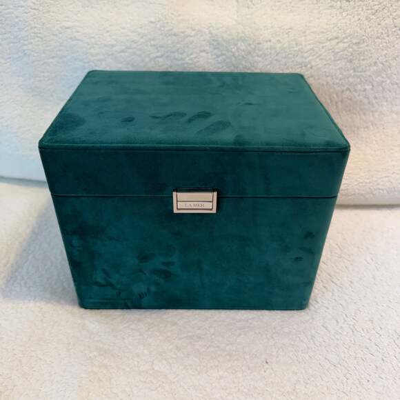 La Mer Other - NEW La Mer Large Velvet Vanity Jewelry Box Skincare Storage